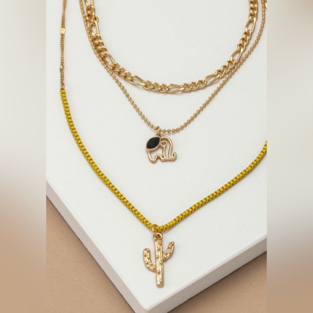 Yellow and gold cactus triple layered necklace